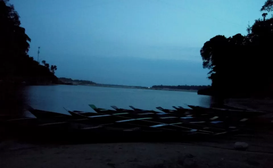 Photo of Dawki, Meghalaya, India by Sassily Solo