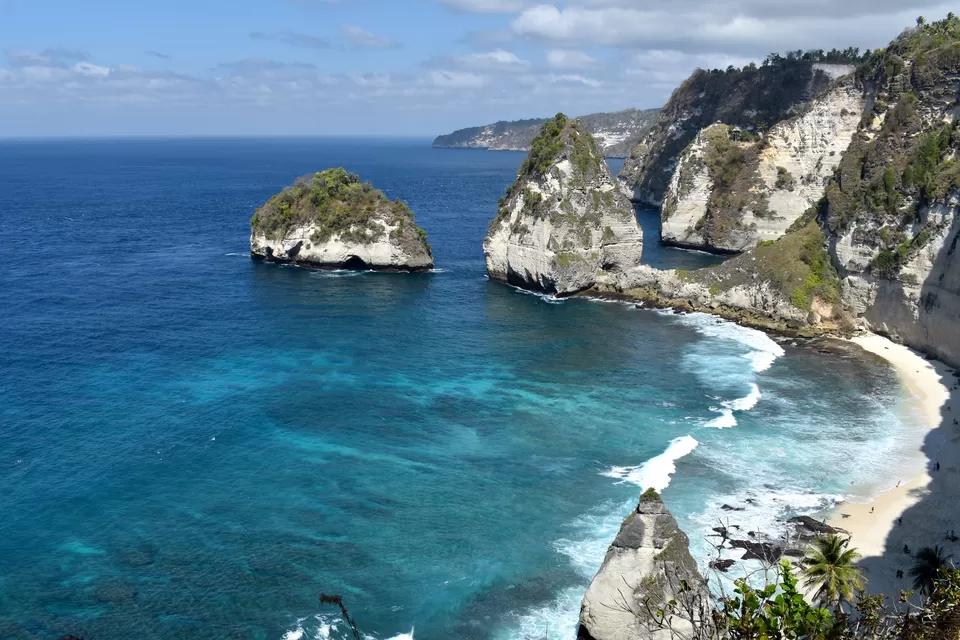 Photo of Diamond Beach Nusa Penida, Pejukutan, Klungkung Regency, Bali, Indonesia by Riya R Jain