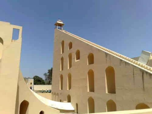 Photo of Jantar Mantar - Jaipur, Jaipur, Rajasthan, India by Parii-neet Jeji