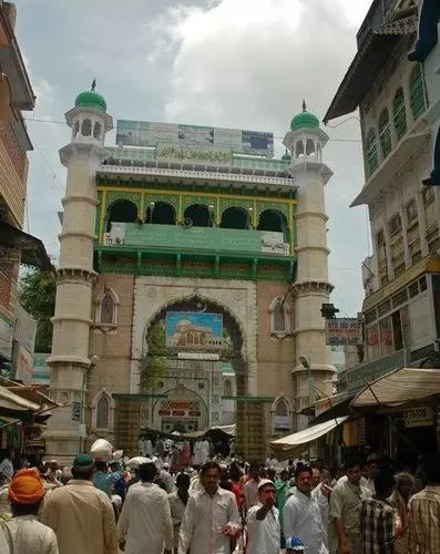 Photo of Ajmer Sharif Dargah, Ajmer, Rajasthan, India by Parii-neet Jeji