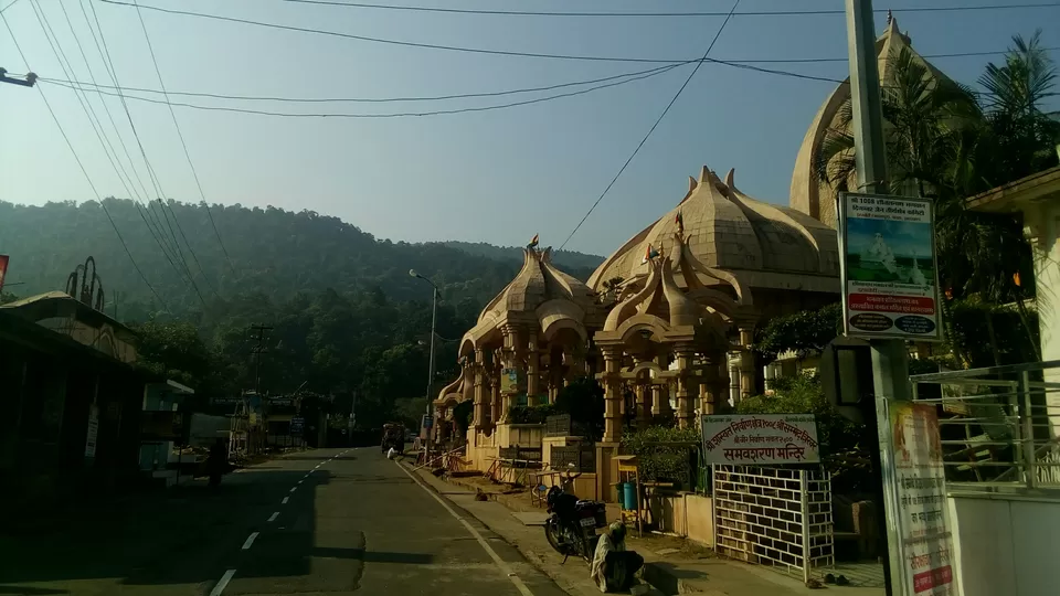 Photo of Parasnath Hills- A jain pilgrim,a hidden jewel by Harsh Tyagii
