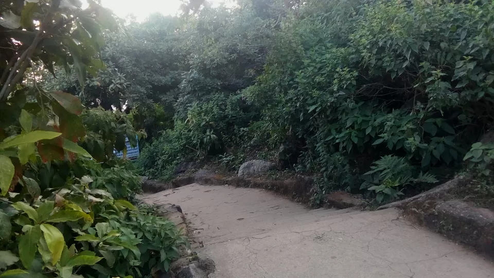 Photo of Parasnath Hills- A jain pilgrim,a hidden jewel by Harsh Tyagii