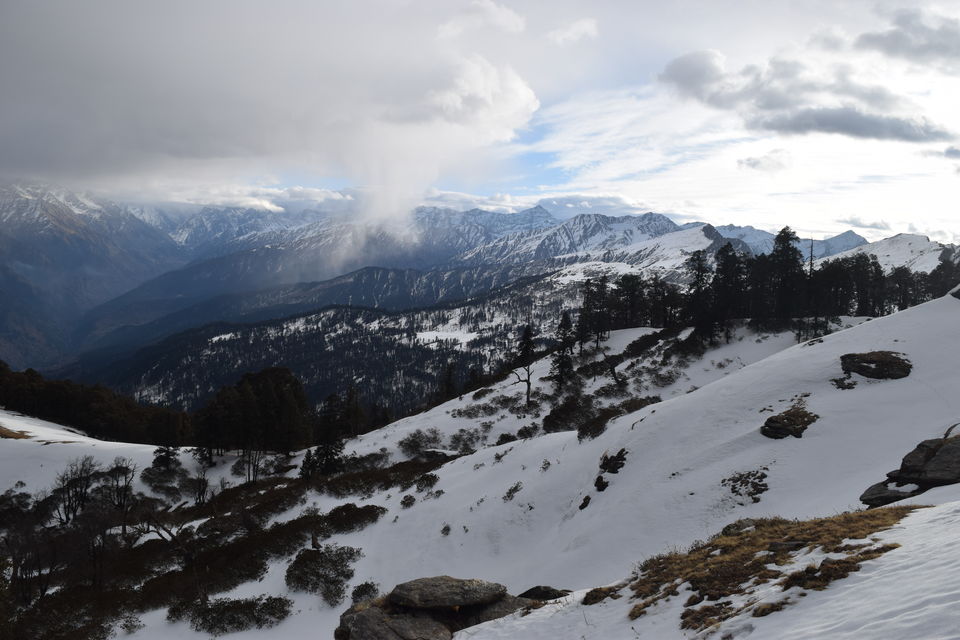 Photo of Kedarkantha Summit, Bandiyar, Uttarakhand, India by The Rovers Trail