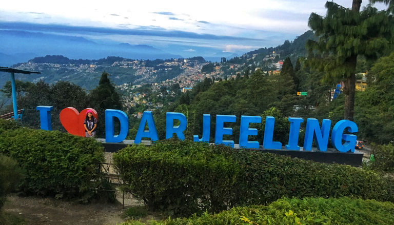 Photo of Darjeeling : Where snow-capped Kanchenjunga meets lush green Tea Gardens 1/19 by Wander with Sakshi