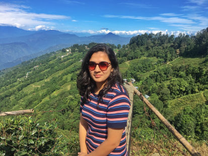 Photo of Darjeeling : Where snow-capped Kanchenjunga meets lush green Tea Gardens 5/19 by Wander with Sakshi