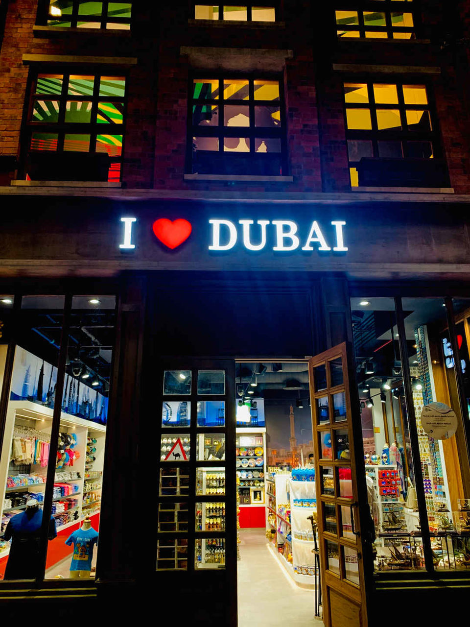 Photo of La Mer by Meraas - 2 A Street - Dubai - United Arab Emirates by Yellowhighways
