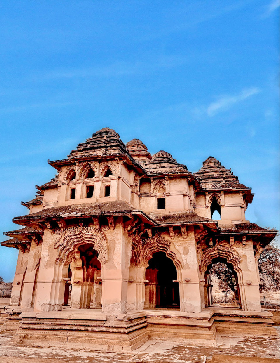 Photo of Lotus mahal hampi, State Highway 131, Hampi, Karnataka, India by Yellowhighways