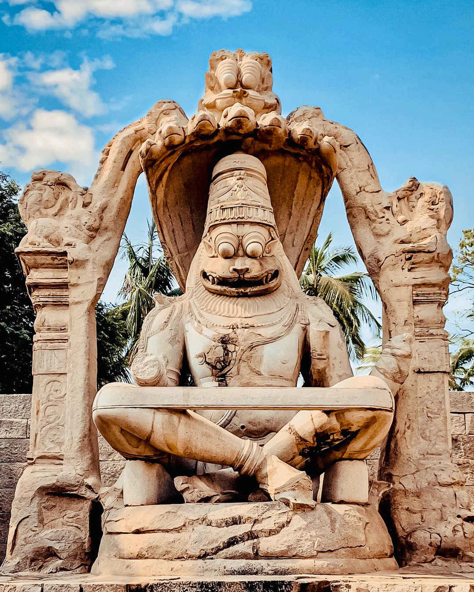 Photo of Virupaksha Temple, Hampi, River Road, Hampi, Karnataka, India by Yellowhighways