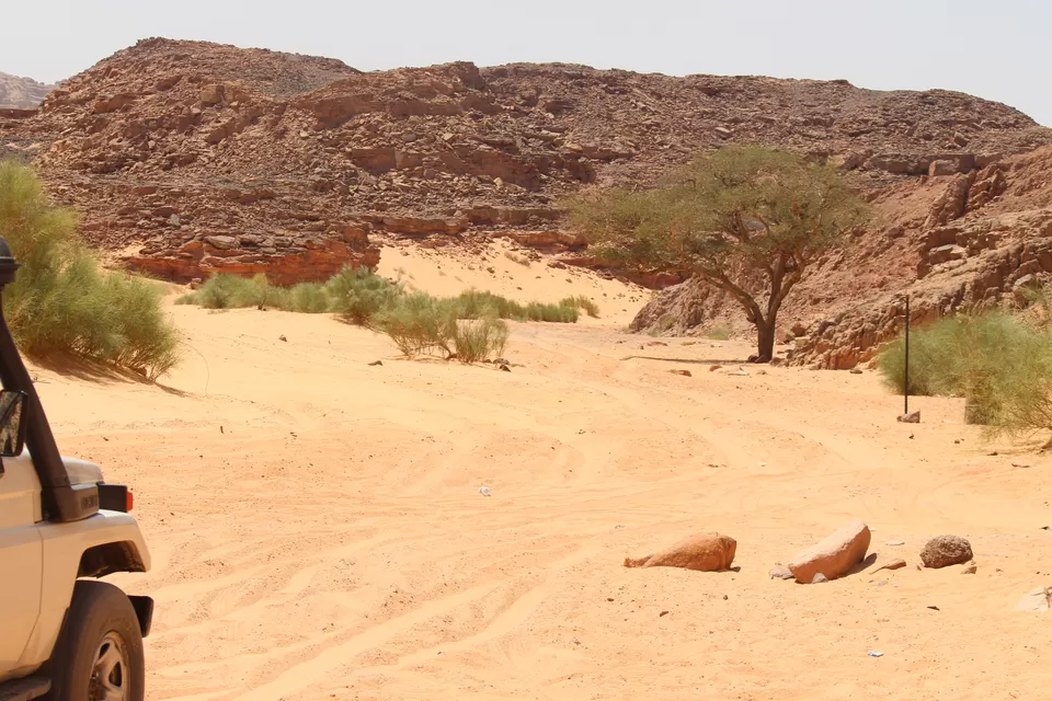 Photo of Colored Canyon, Qesm Nwebaa, South Sinai Governorate, Egypt by Samaksh Kalra