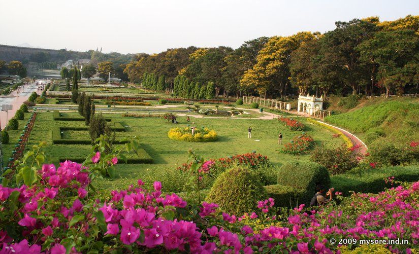 Photo of Brindavan Gardens, Mandya, Karnataka, India by Niyati Mavinkurve