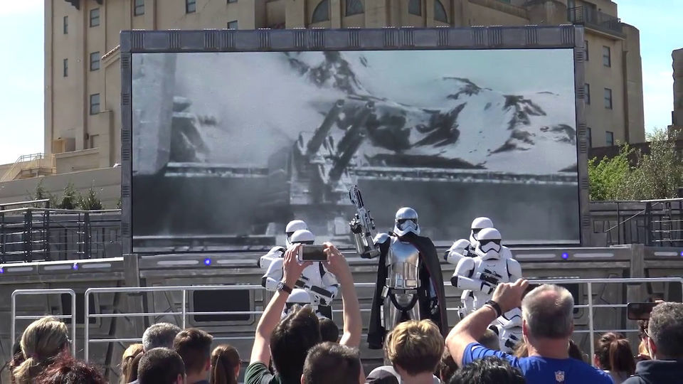 Photo of In 2018, May The Force Be With You As You Travel To Disneyland® Paris by Disneyland Paris