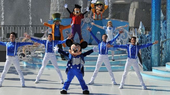 Photo of Disneyland® Paris Turns A Sparkly 25: Be Mesmerised By This Magic Kingdom! by Disneyland Paris