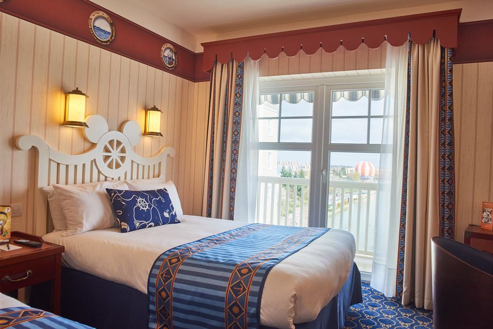 Photo of Discover Disneyland® Paris: Where Magic Gets Real 2/2 by Disneyland Paris