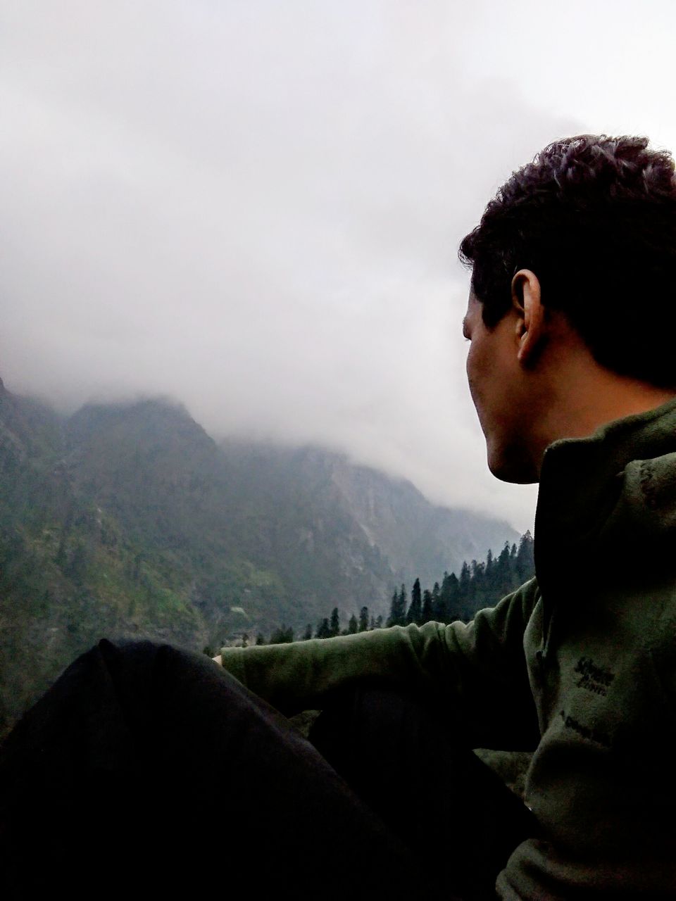 Photo of Can't decide on your first ever trek? Here's why it must be Kheerganga! 9/10 by Pranab