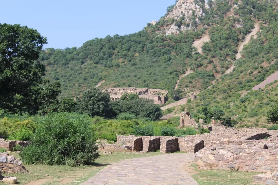 Photo of Bhangarh Fort, Bhangarh, Rajasthan, India by Ravindra sharma