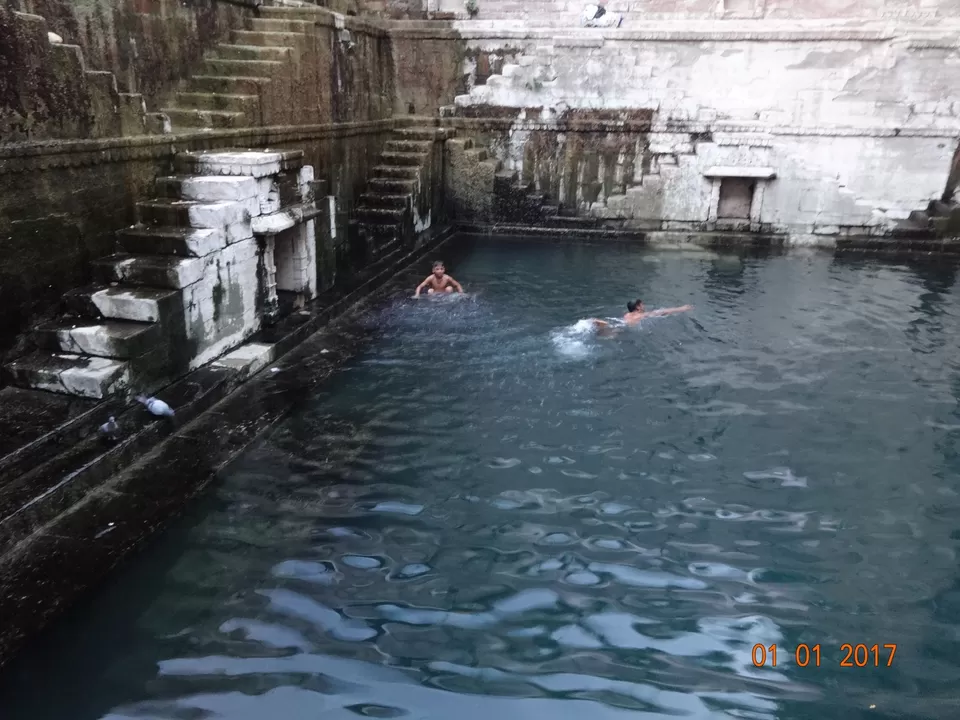 Photo of Toorji Ka Jhalra Step Well, Gulab Sagar, Jodhpur, Rajasthan, India by Ravindra sharma