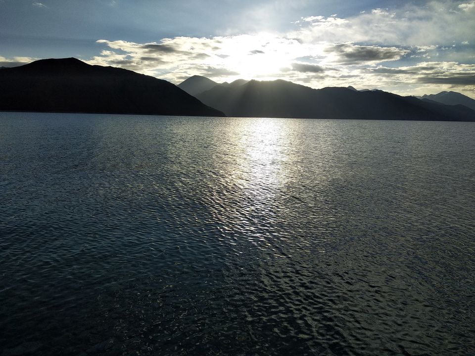 Photo of Pangong Lake by Ravindra sharma