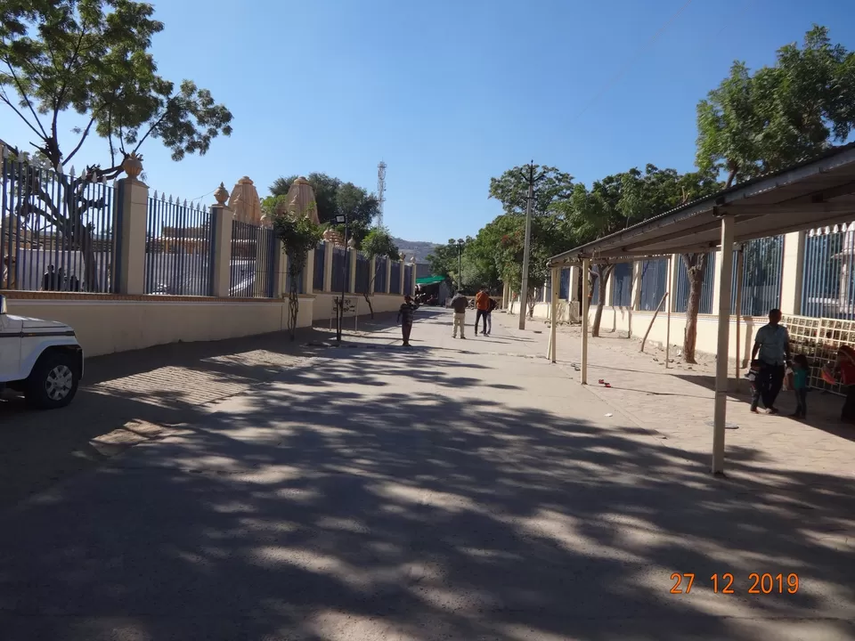Photo of Mata Rani Bhatiyani Ji Mandir Road, Jasol, Rajasthan, India by Ravindra sharma