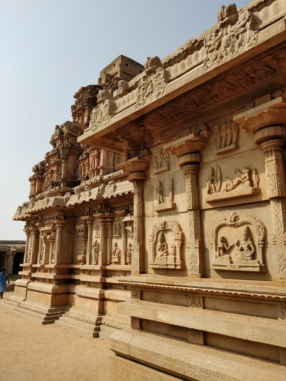 Photo of Hazara Rama Temple, Karnataka, India by Prasad Nakhawa
