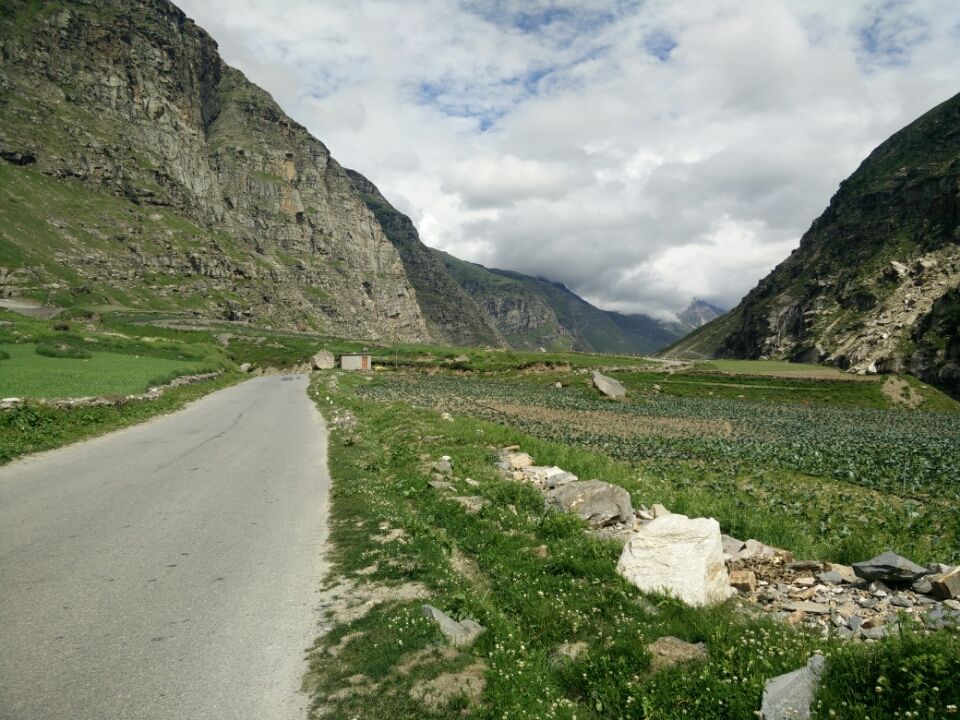 Photo of Rohtang La, Himachal Pradesh, India by Sumanth Kumar