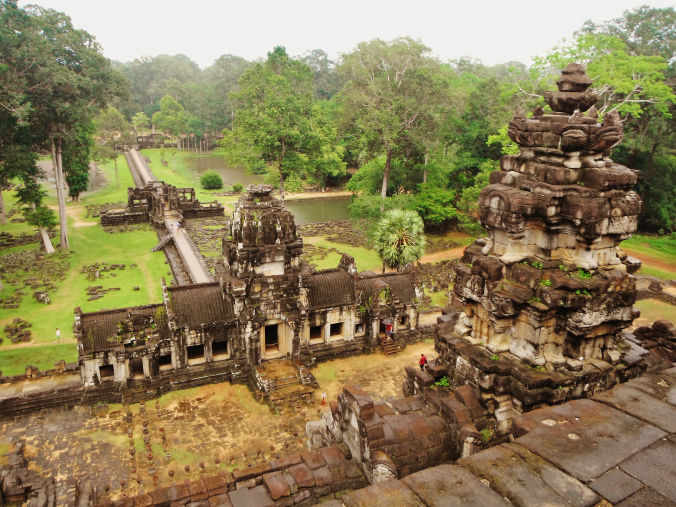 Photo of Exploring the Walled City of Angkor Thom 9/13 by Dannielle