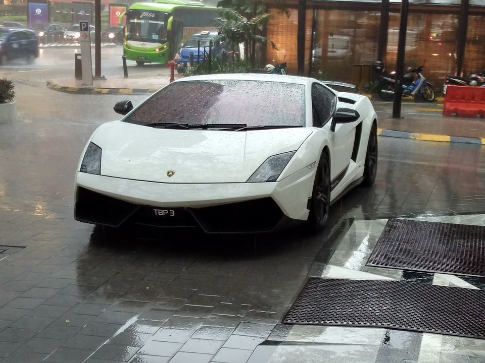 Photo of Bukit Bintang, Kuala Lumpur, Federal Territory of Kuala Lumpur, Malaysia by Krupal Shah