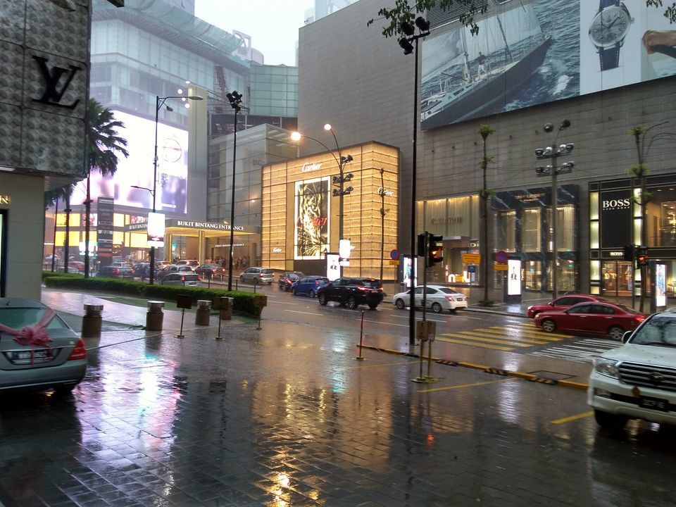 Photo of Bukit Bintang, Kuala Lumpur, Federal Territory of Kuala Lumpur, Malaysia by Krupal Shah