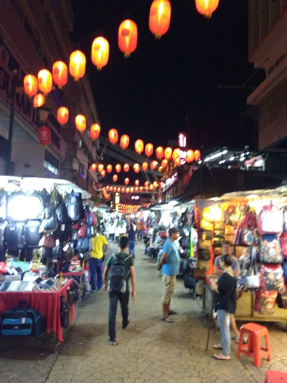 Photo of Flea Market Petaling Street, Jalan Petaling, Kuala Lumpur City Centre, Kuala Lumpur, Federal Territory of Kuala Lumpur, Malaysia by Krupal Shah