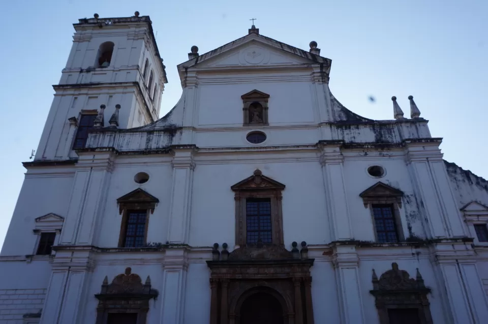 Photo of Se Cathedral, Velha, Goa, India by Reema Nandi