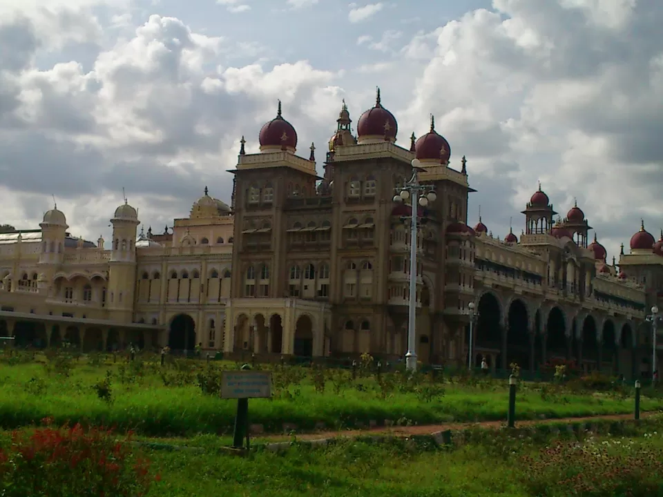 Photo of Southern Shades - Mysore and Ooty by Rinki Popli
