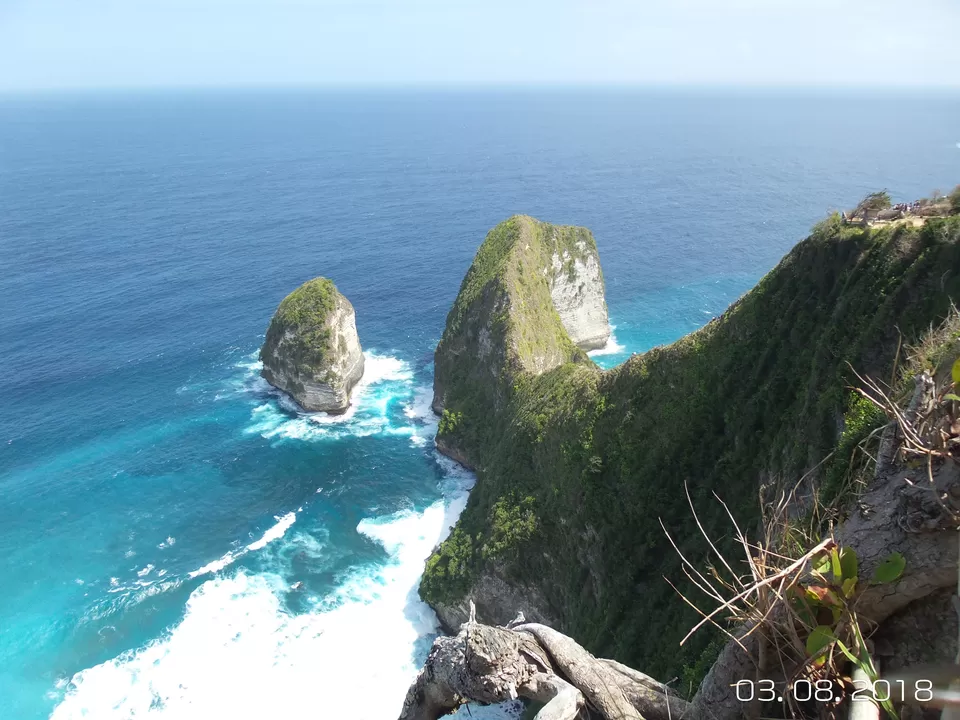 Photo of Kelingking Beach, Bunga Mekar, Klungkung Regency, Bali, Indonesia by Shruthi