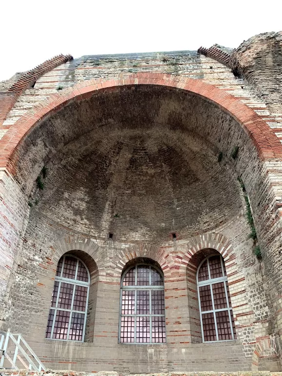 Photo of Thermes de Constantin, Rue du Grand Prieuré, Arles, France by Swati Keshri