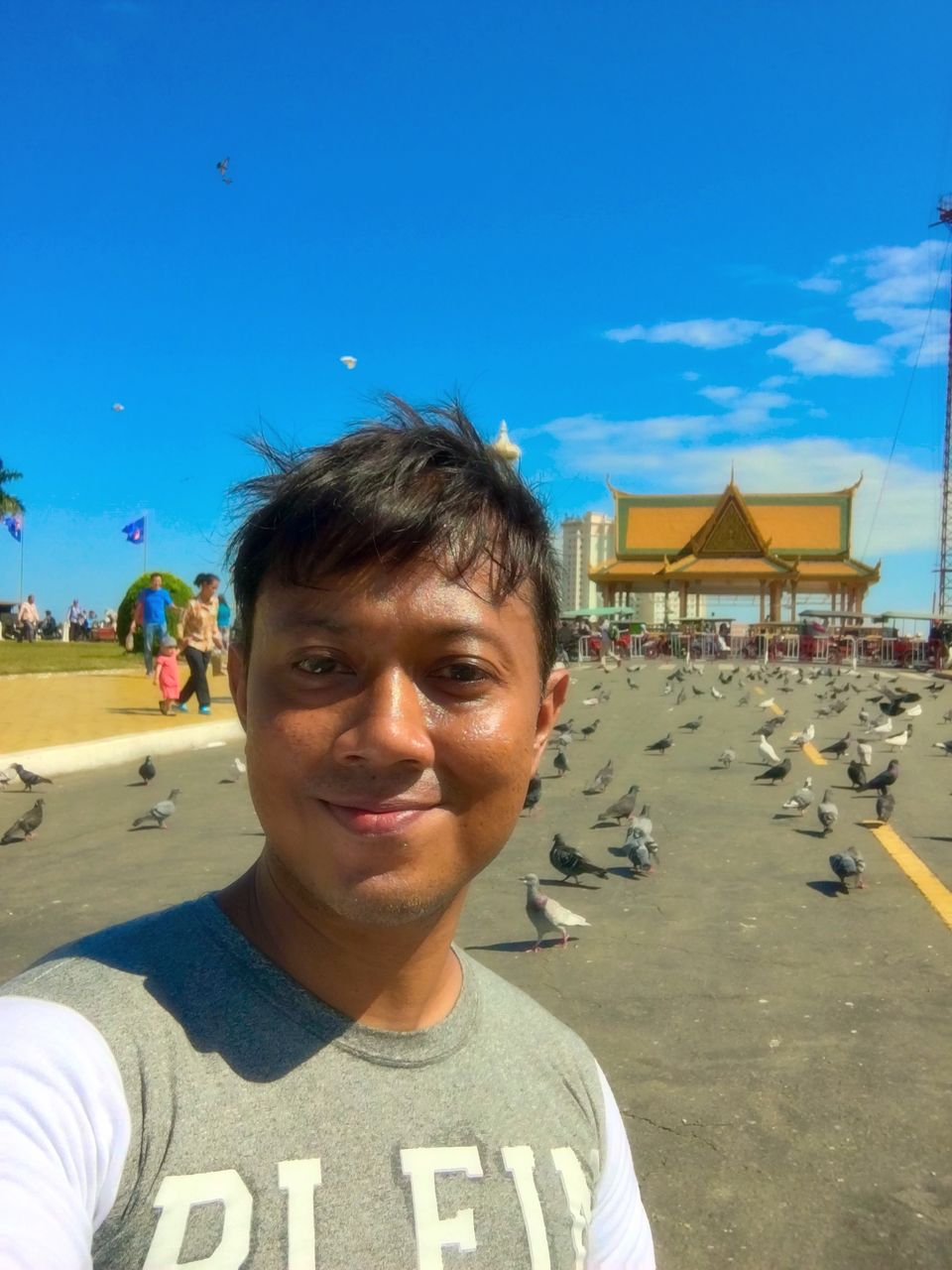 Photo of Exploring Phnom Penh in One Day 1/4 by SOHFI HAMID