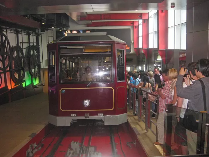 Photo of Victoria Peak, The Peak, Hong Kong by SOHFI HAMID