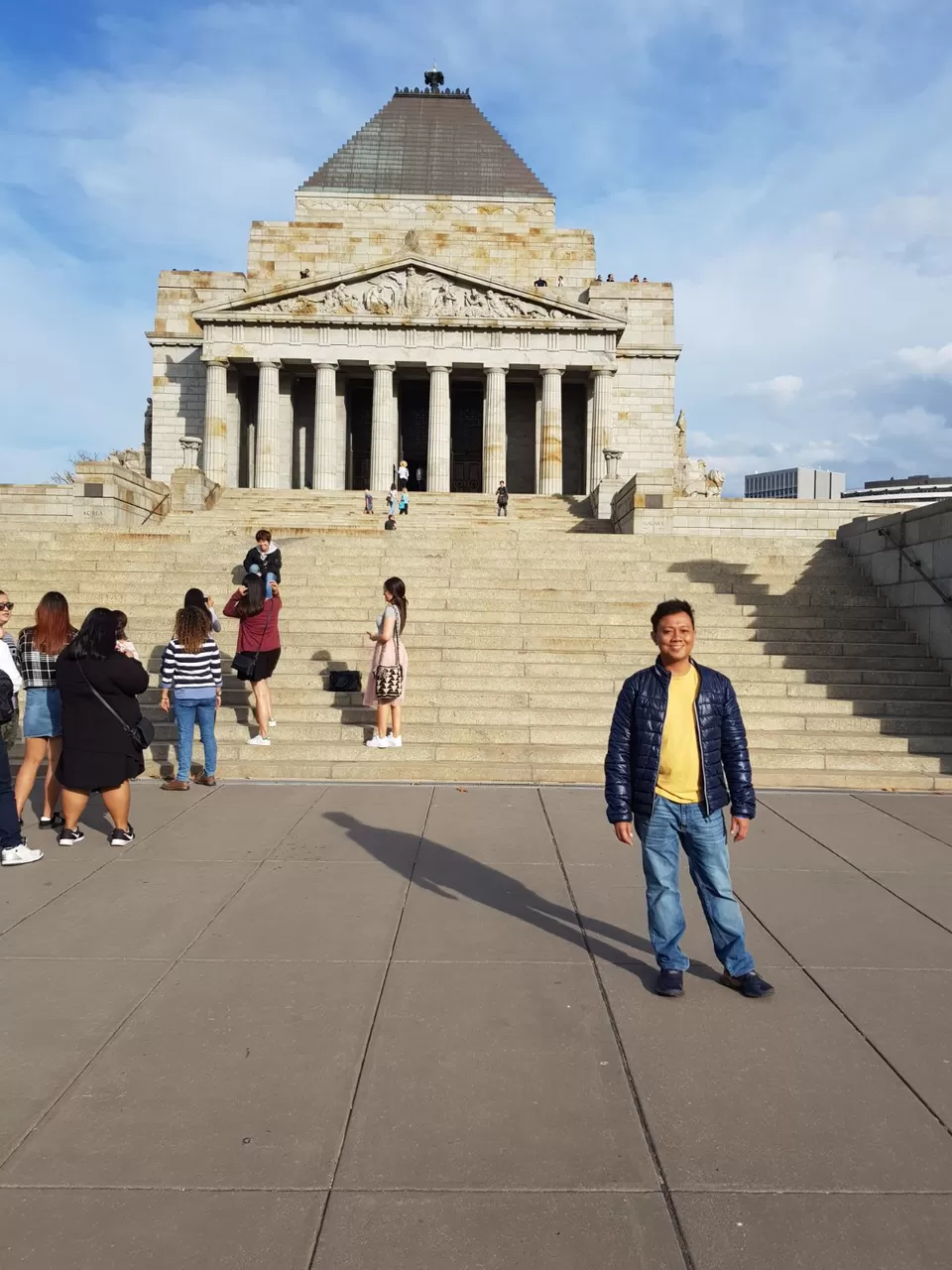 Photo of Shrine of Remembrance, Melbourne VIC, Australia by SOHFI HAMID