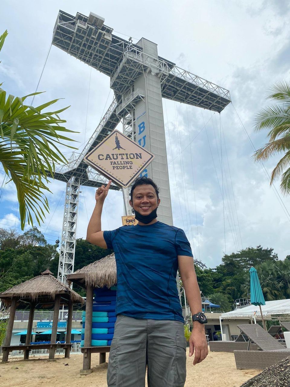 Photo of Experience Bungy Jump & Giant Swing at AJ Hackett@Sentosa 1/3 by SOHFI HAMID