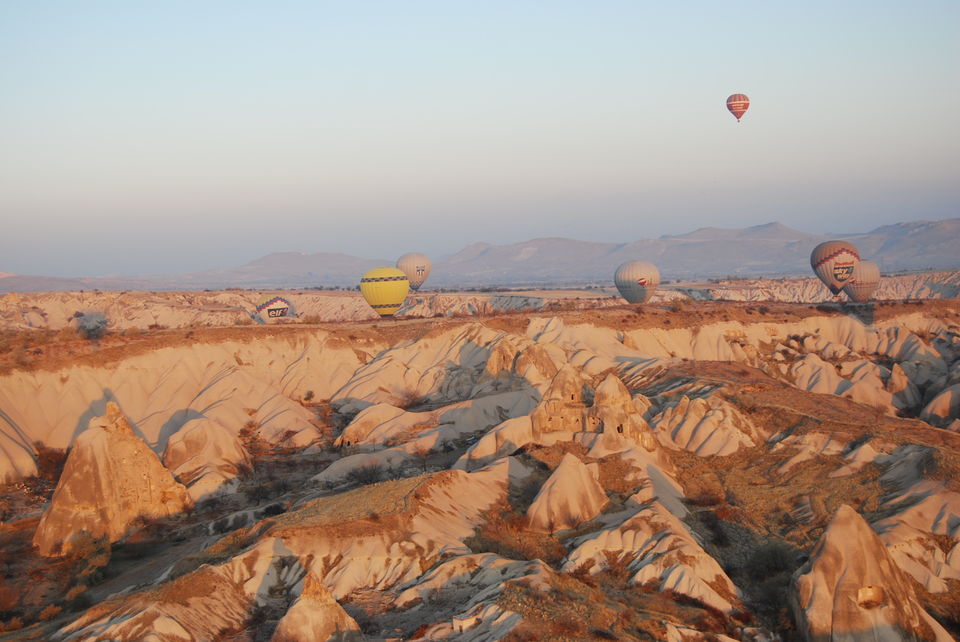 Photo of Up in the Air Over Cappadochia Skies 10/16 by SOHFI HAMID