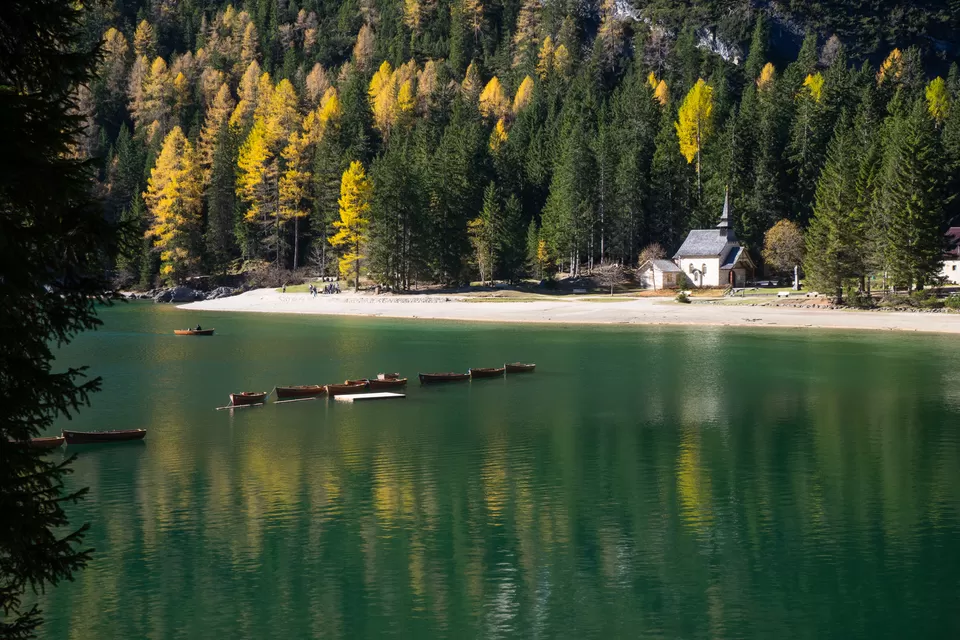 Photo of Braies Lake, Prags, Province of Bolzano - South Tyrol, Italy by Aarti Dayal