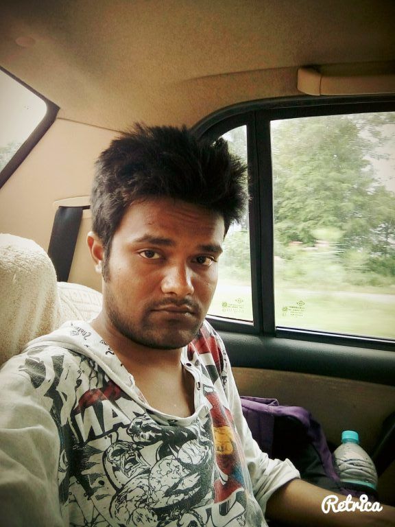 Photo of Hitchhiking 600 Kilometers: My First Observations - The Travel Banjara 2/5 by Somnath Verma