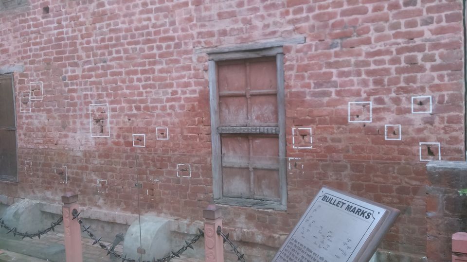 Photo of Amritsar Renovated(Golden temple) + Wagah, Jallianwala Bagh (on Republic day) by Ashish Koul