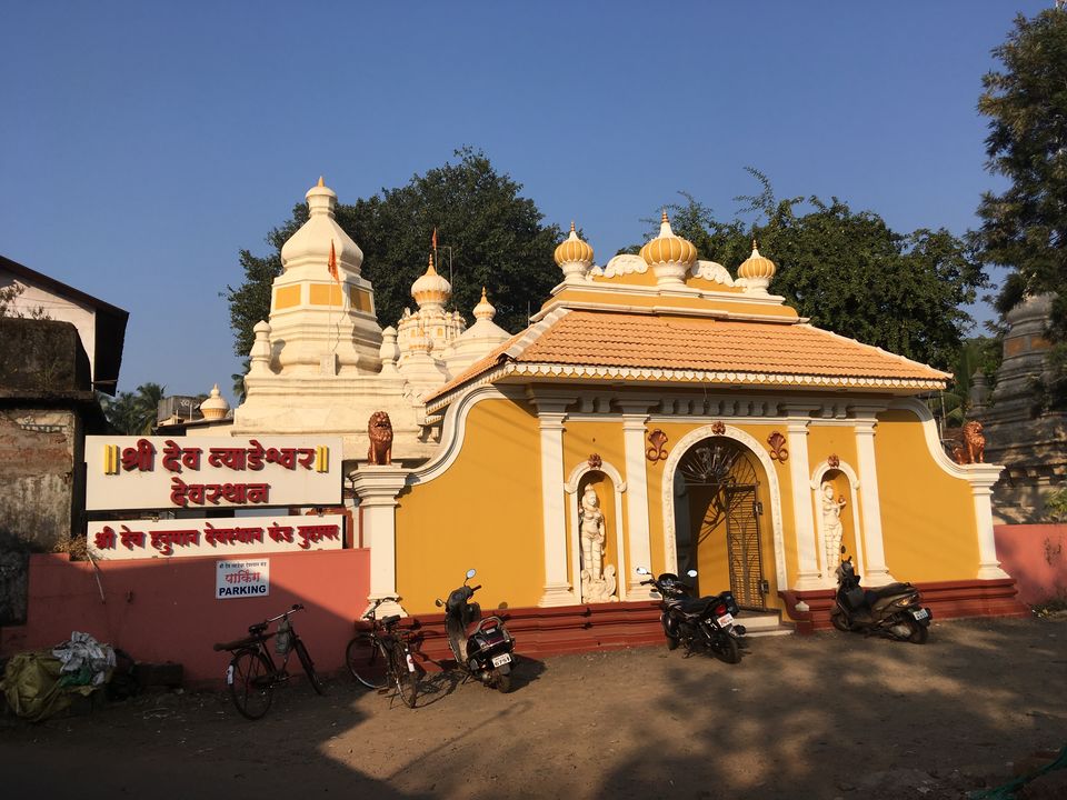 Photo of Travel blog- Trip to Ganapatipule, Aare Ware Beach and Guhagar 27/28 by Om Bichewar