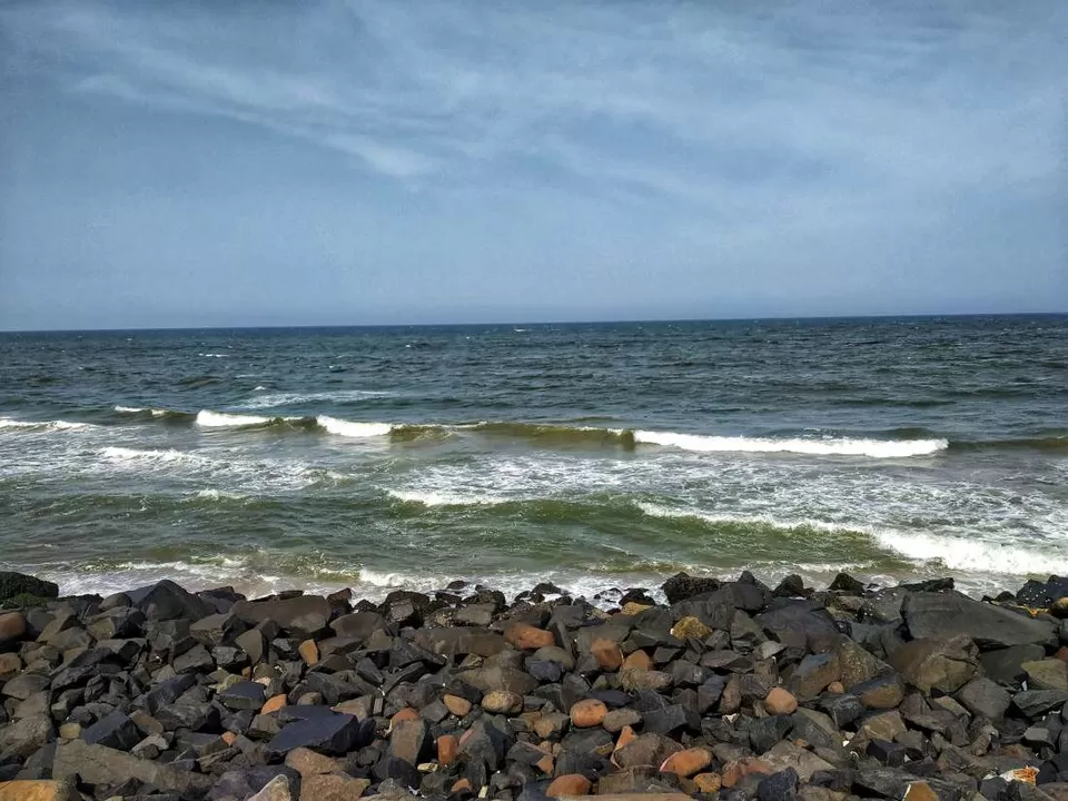Photo of Rock Beach, White Town, Puducherry, India by Heena Kohli