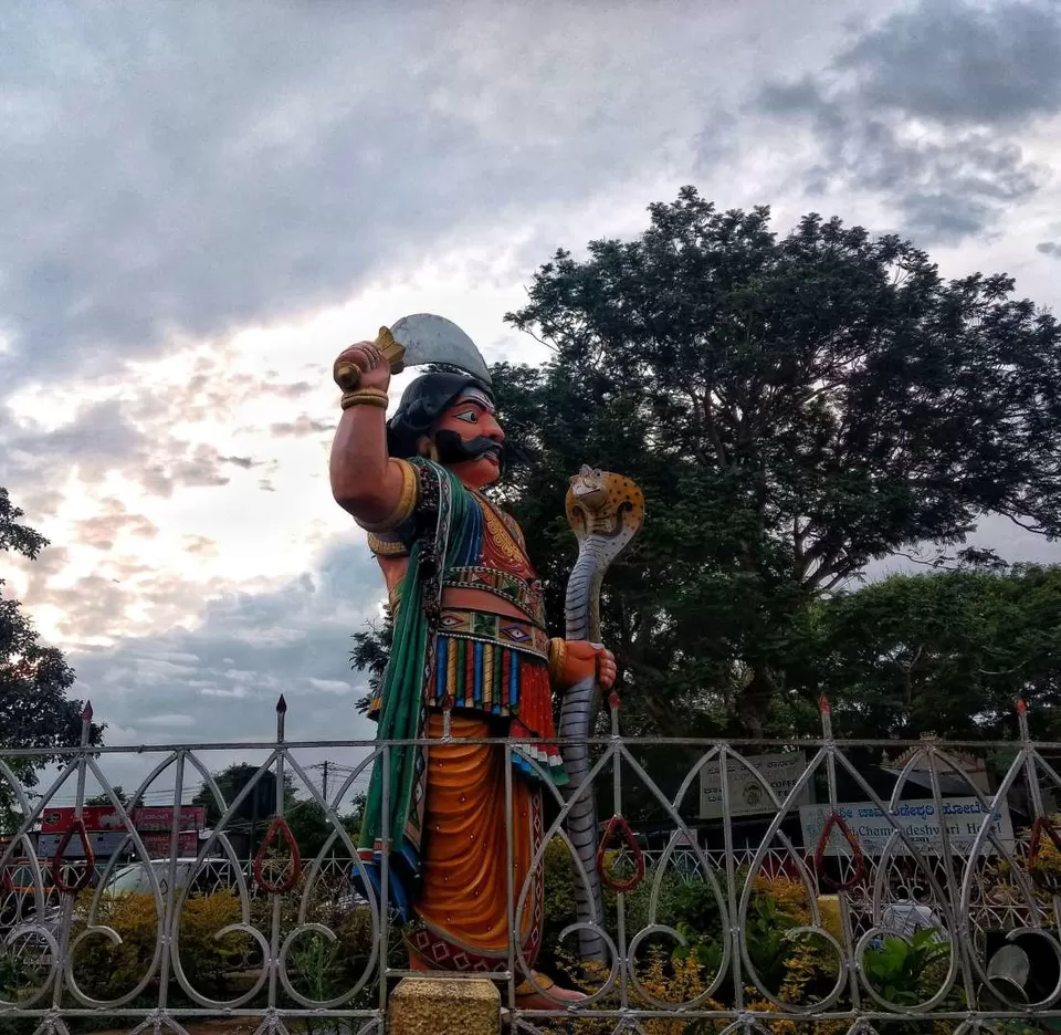Photo of Chamundi Hill, Mysuru, Karnataka by Heena Kohli