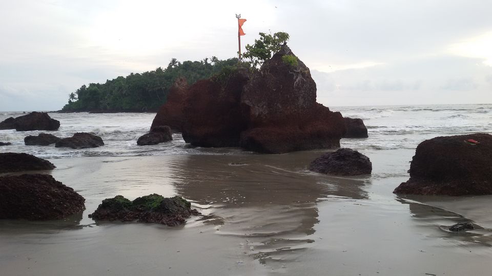 Photo of One day trip to Dharmadam Island, Thalassery, Kerala by Jobin Thannippara