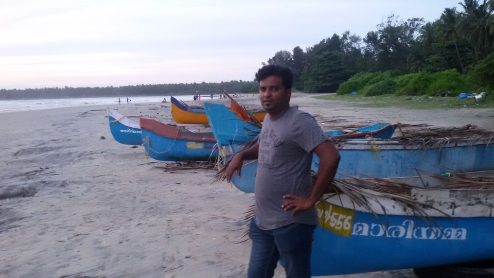Photo of One day trip to Dharmadam Island, Thalassery, Kerala by Jobin Thannippara