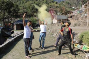 Photo of Holi Weekend At Rishikesh With 'Strangers' ! - HER TRAVEL TALES 2/16 by Priya Chani