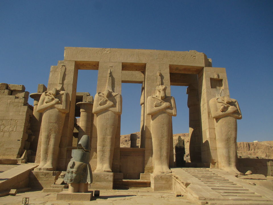 Photo of Ramesseum, Qesm Al Wahat Al Khargah, New Valley Governorate, Egypt by Maverick