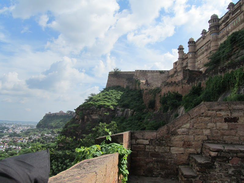 Photo of Explored Gwalior in Just 2 Days and under 5000 INR by Shayaan Ahmad Noori