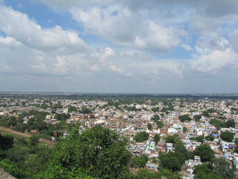Photo of Explored Gwalior in Just 2 Days and under 5000 INR by Shayaan Ahmad Noori