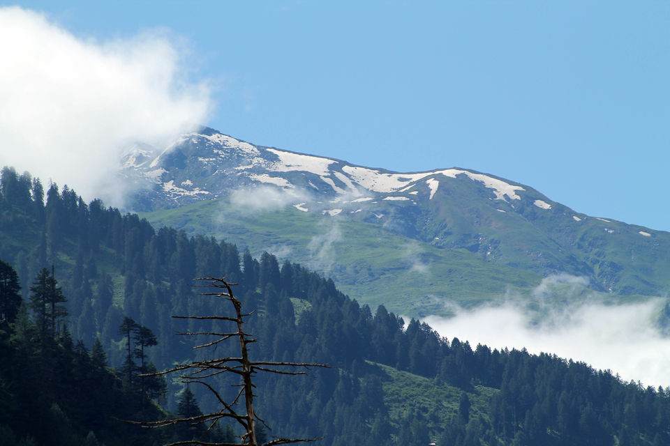 Photo of Himalaya is Beautiful, These Pictures would Prove it. 4/37 by Shayaan Ahmad Noori